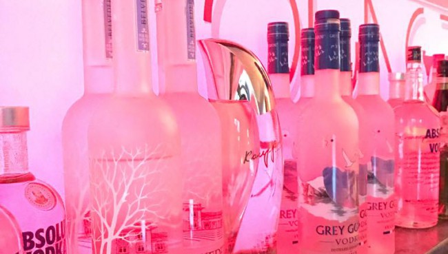 LOUNGE 51 - COCKTAILS UND  MEHR